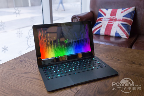 雷蛇Razer Blade Stealth旗舰版