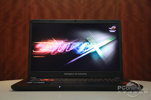 ROG S7VT