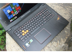 ROG S7VT