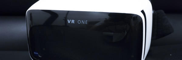 蔡司VR ONE VR眼镜评测：这次不仅仅是卖镜片了
