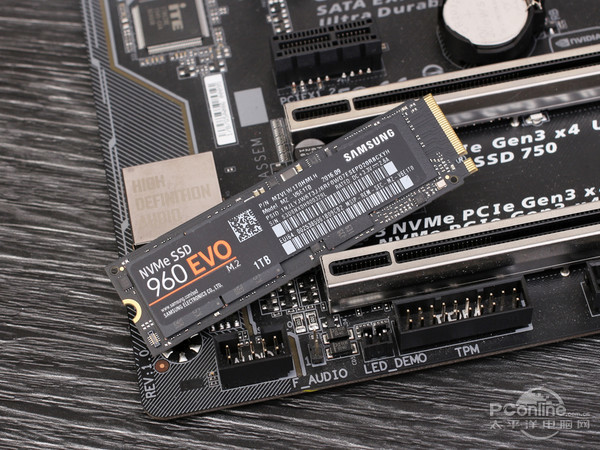 三星 960 EVO 1TB