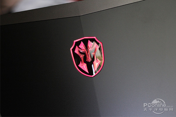 速度迅猛的高性能之选 火影金钢t2游戏本评测