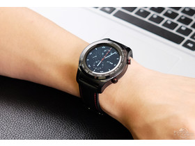 HUAWEI Smartwatchʱ