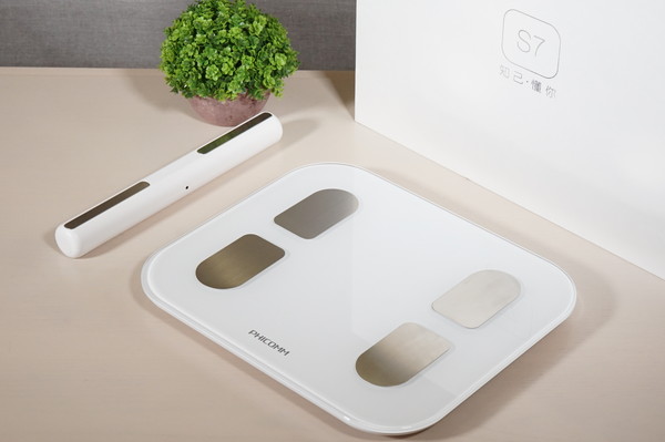 斐讯 智能体脂秤s7 电商价格 读取中.