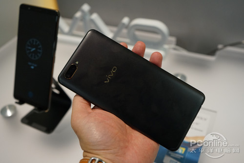 vivo X20Plus屏幕指纹版vivo