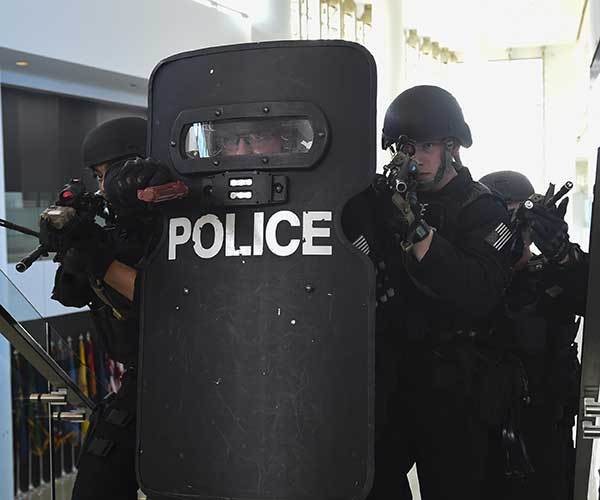 惊了!三星note9设计灵感竟来自防爆盾?