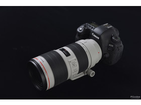 EF 70-200mm F/2.8L IS III USM