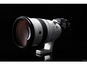 ʿXF 200mm F2 R LM OIS WR