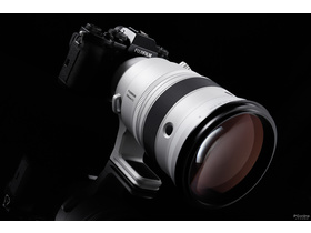 ʿXF 200mm F2 R LM OIS WR