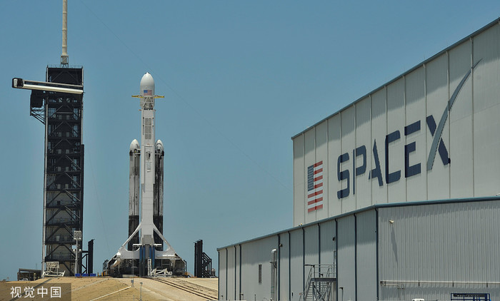 下一次SpaceX发射包括57颗星链卫星全部配备遮阳板