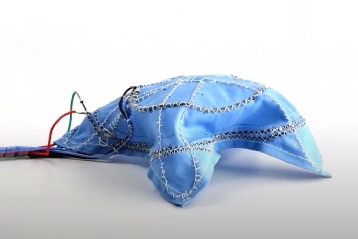 科学家打造“机器人织物”：未来可自行搭建帐篷