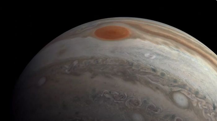 NASA发布朱诺号探测器6月近距离飞掠木星的视频