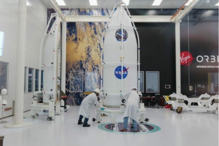 维珍轨道为NASA的发射做准备的同时寻求2亿美元资金