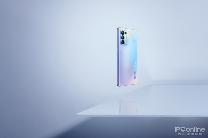 OPPO Reno5 Pro星河入梦配色赏析：一机在手，“彩虹”我有-太平洋科技