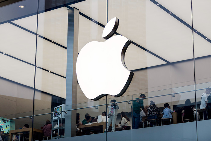 苹果库克接受采访，拒绝回应AppleCar传闻