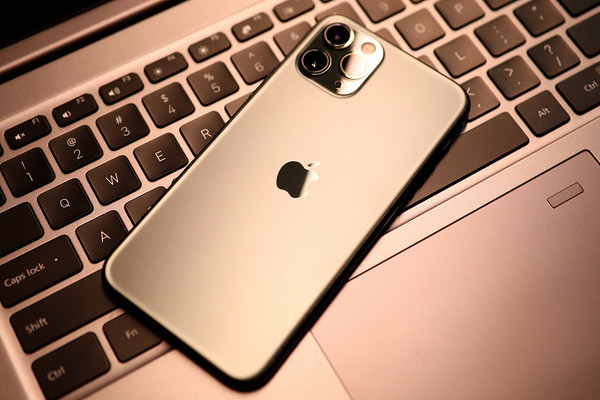 卖爆了！苹果公布最受国人喜爱的iPhone12机型