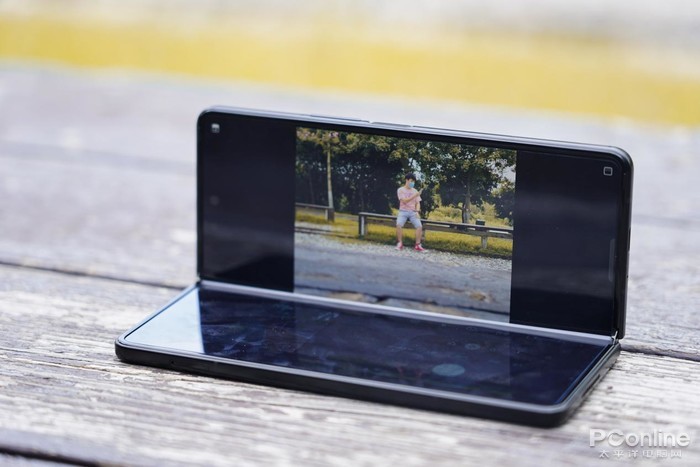 三星Galaxy Z Fold3 5G评测：当下最完美折叠屏手机