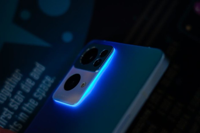 (oppo reno7 pro光纤热弯呼吸灯)总结oppo reno系列手机美的独特,离