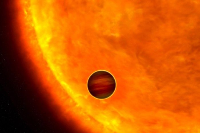 天文学家发现一颗炽热的巨行星只需16个小时就能绕其恒星公转一周