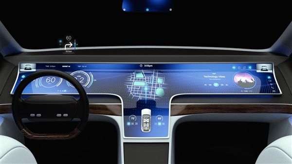高通展示智能汽车“全家桶”：满眼全是屏！