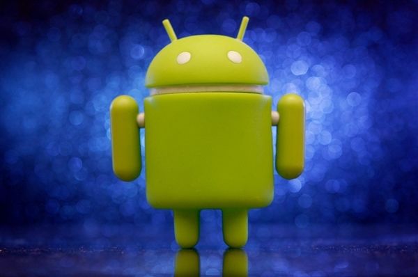 谷歌终为Android手机加入“FastPair”：向苹果那样自动切换