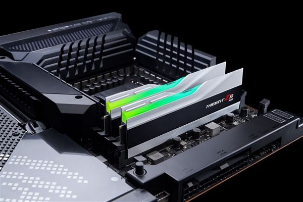 CL30超低时序！芝奇推出DDR5-6000内存套装：单条32GB