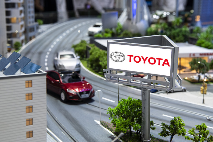 丰田汽车将于6月削减约10万辆全球生产计划
