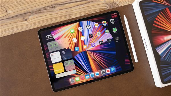 全新iPadPro曝光：14.1英寸屏幕升级为MiniLED