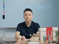 OPPO高管送惊喜福利 618上门派送京东20周年联名定制礼盒