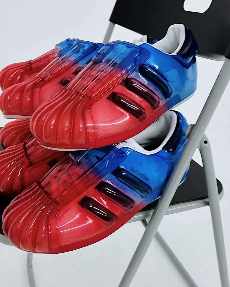 adidas 推出极致「泡泡鞋」，简直是行走的多巴胺！-太平洋科技
