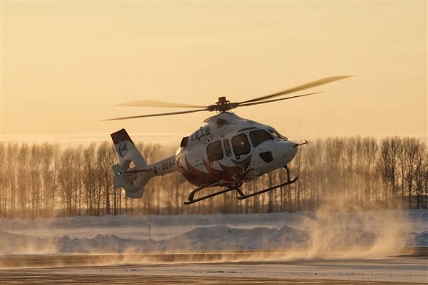 超帥降落國產直升機ac332建三江試飛歸來實拍公佈