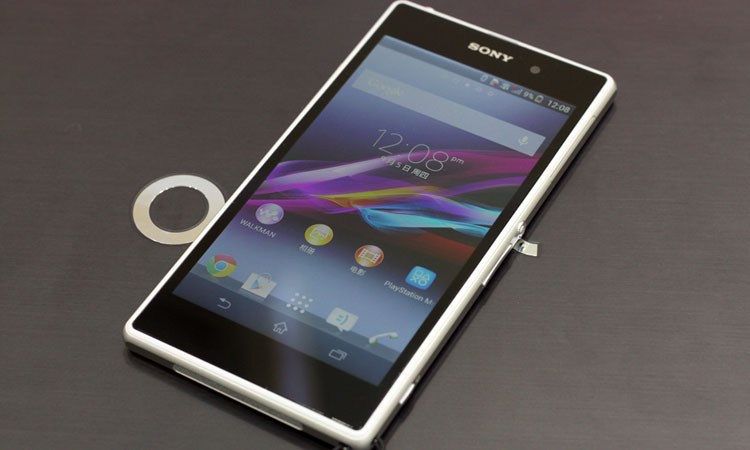 手感更加出色 索尼xperia z1真机图赏