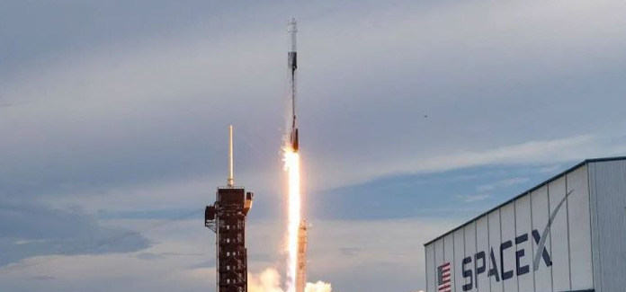 马斯克现在拥有一座城市，他说这是人类登陆火星的「起点」