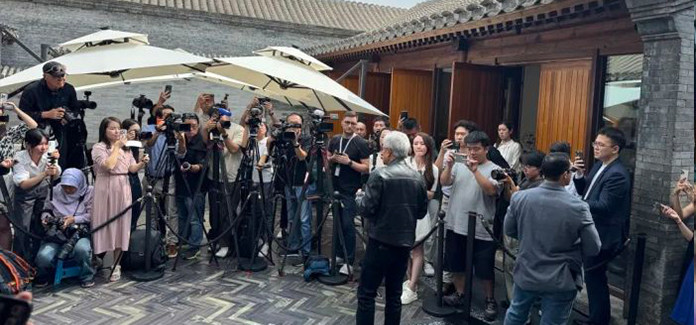 没有老黄不夸的中国公司了吧？？