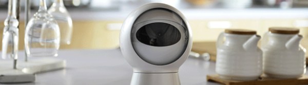 会眨眼的大眼萌娃Moorebot 这真的是智能摄像机？