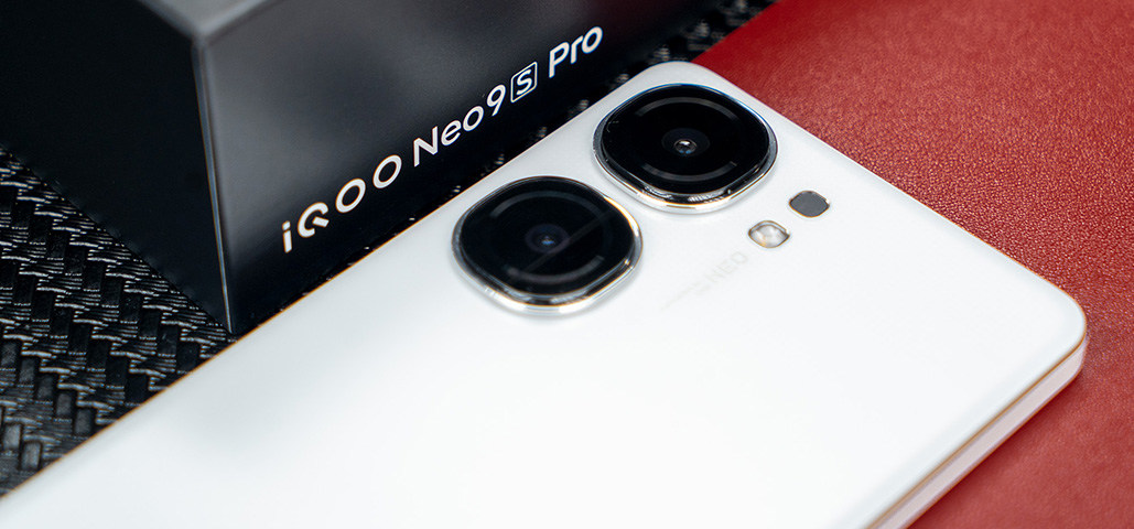 iQOO Neo9S Pro：性能「芯」升级，3K档价位新选择