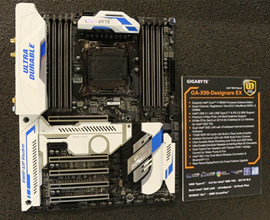 技嘉X99主板上的豪华组合：十核CPU+M6000显卡